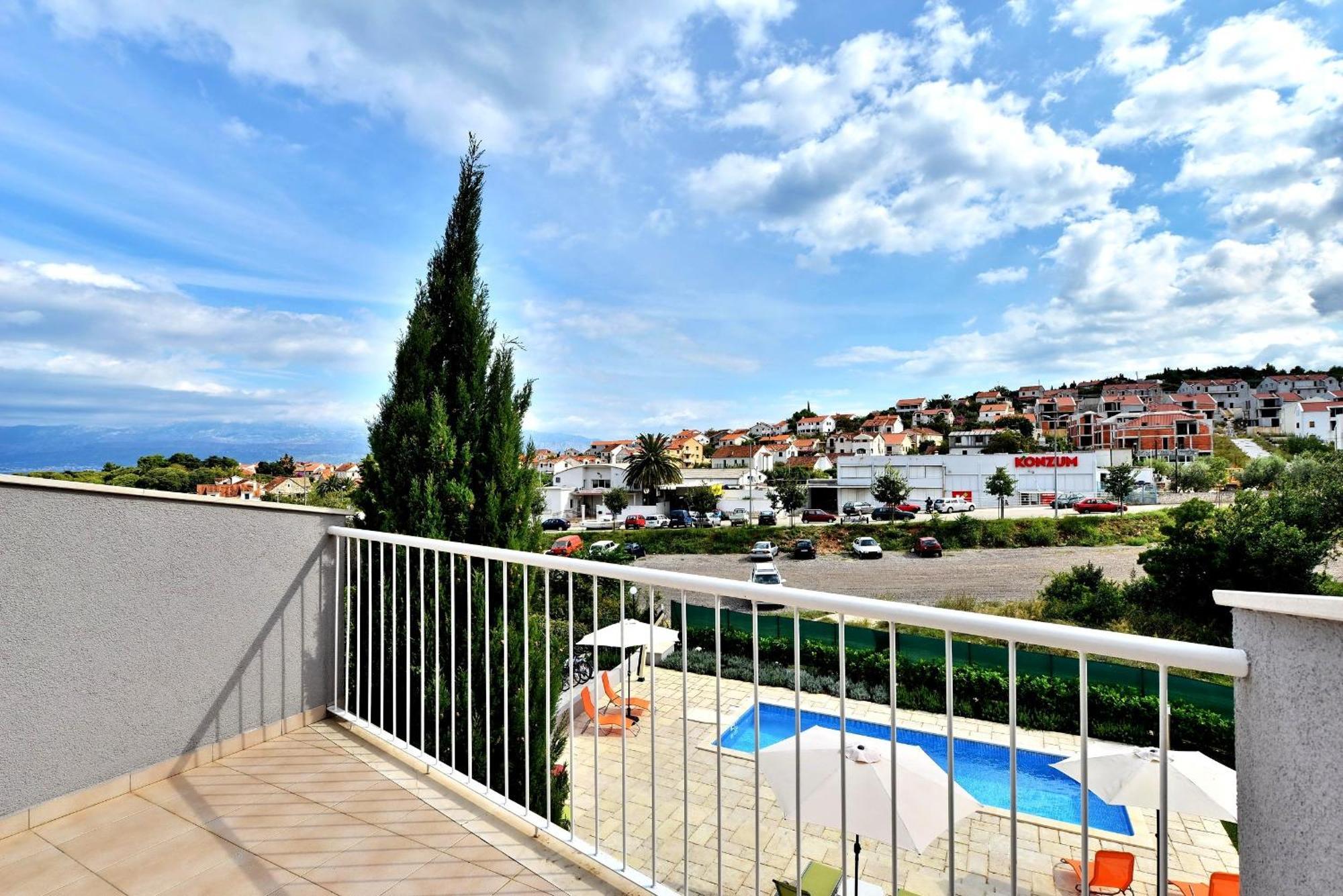 Bretia Apartments Sutivan Chambre photo