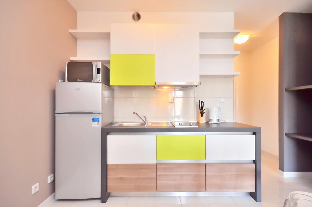 Bretia Apartments Sutivan Chambre photo
