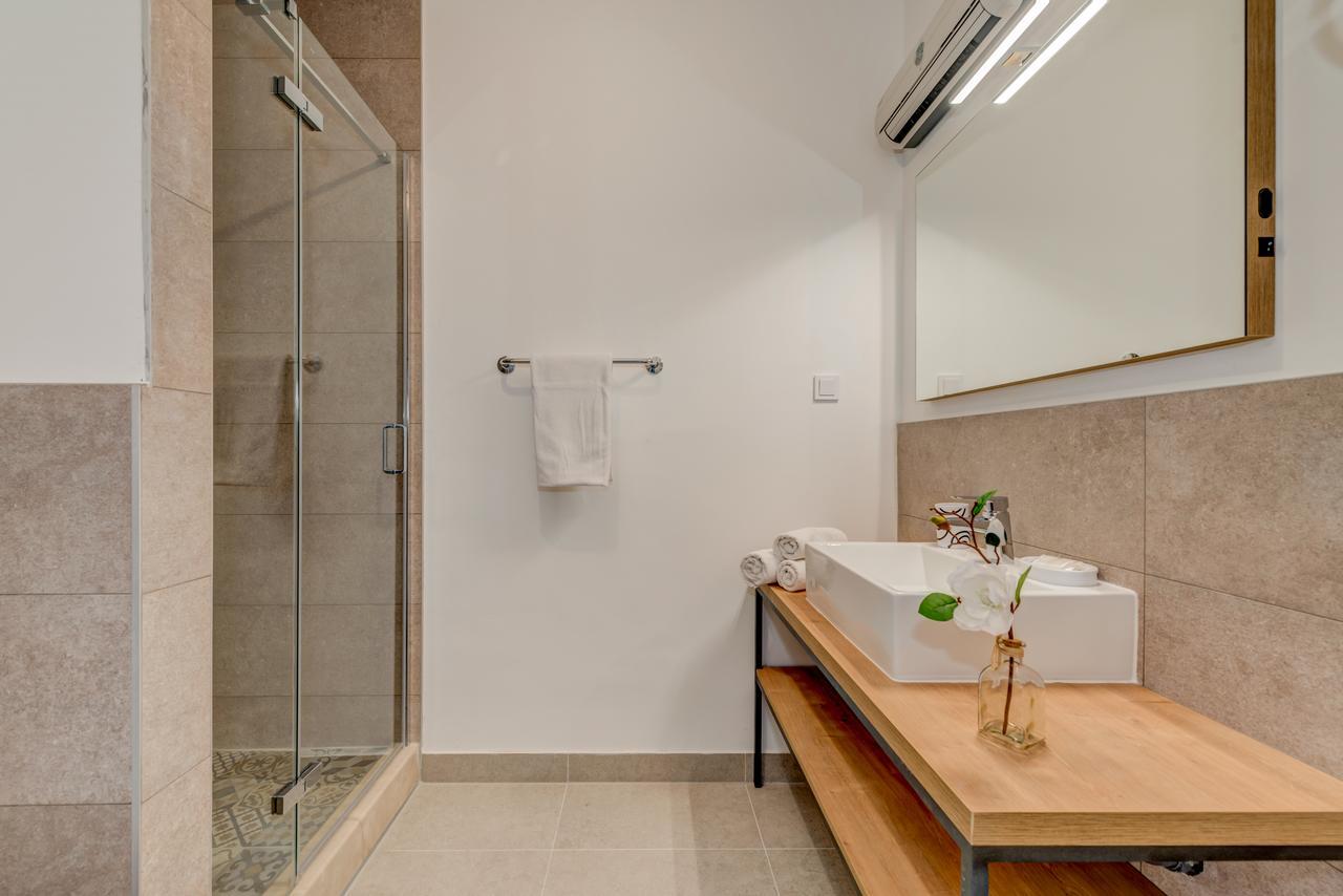 Bretia Apartments Sutivan Extérieur photo